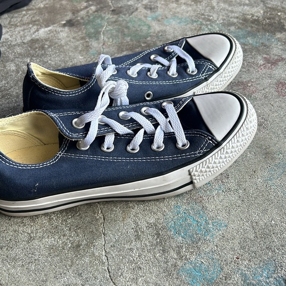 COPY - EUC-like new navy and white All Star Converse - Picture 3 of 6